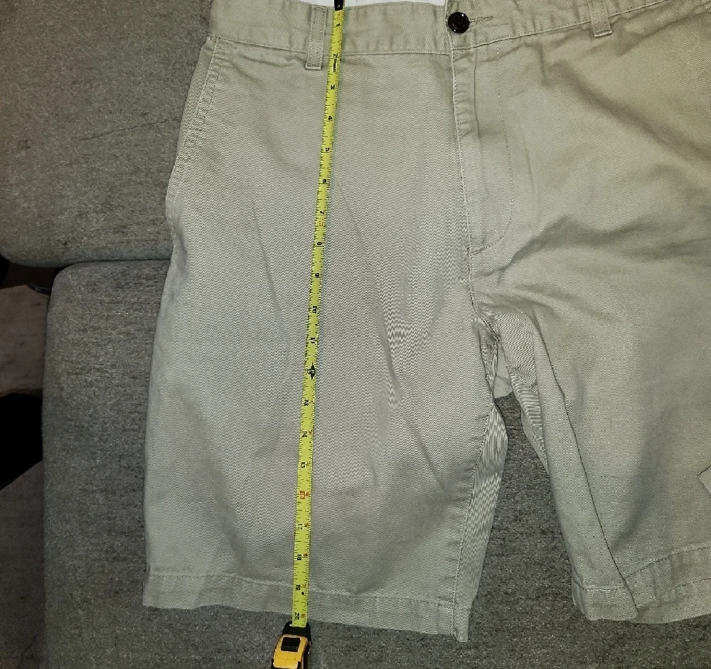 Dockers Men's Khaki Flat Front Shorts